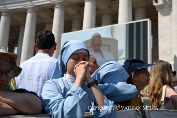 Năm Thánh 2025.  II. Cuộc Đời Chúa Giêsu. Các Cuộc Chữa Lành. Bài 10. Chữa Lành Người Bại Liệt